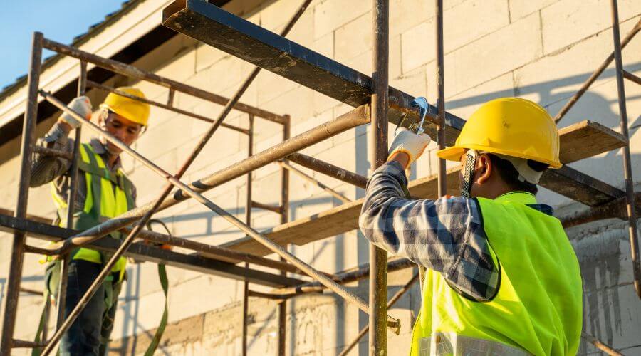 Professional gutter cleaning in Coal Hill, AR